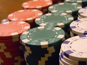 德州牛仔MTT怎么打？五大策略让你轻松进圈拿奖金
